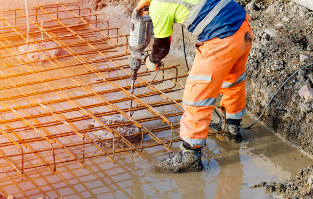 Best Local Concrete Companies  in Lakefield, MN